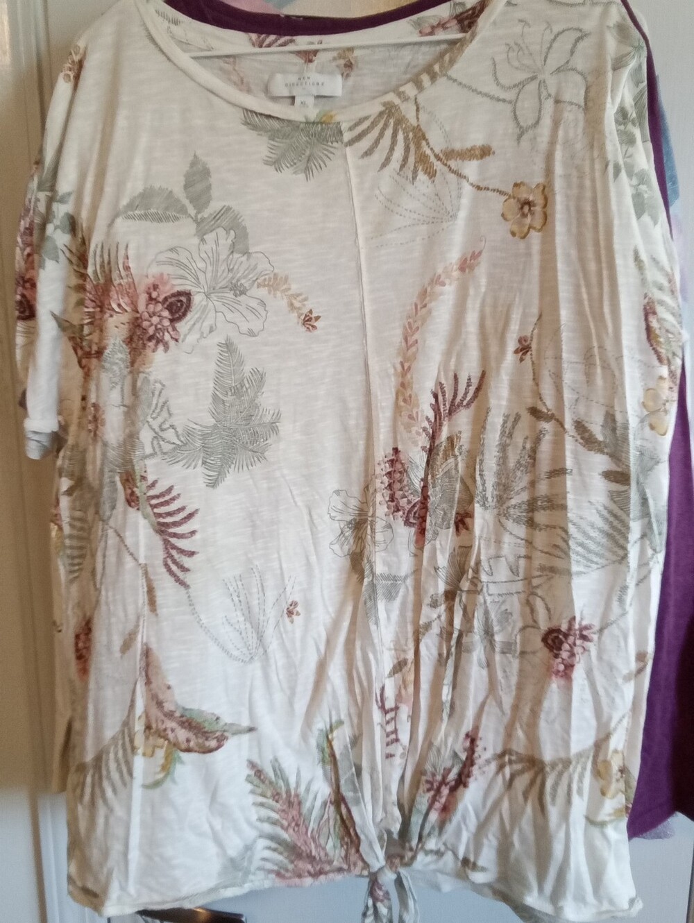 #6032 Botanical Print Top. - XL